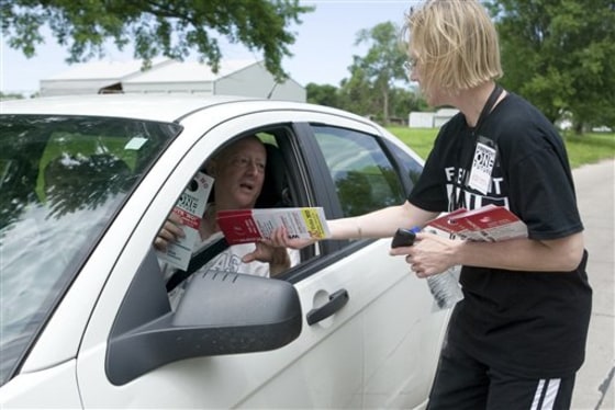 Kristin Olstrom, Bryan Henricksen